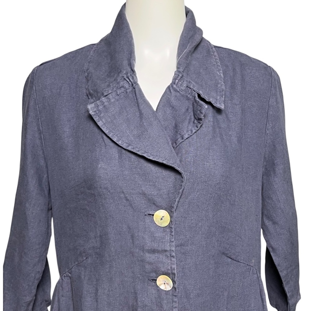 Women's Blue Button-Up Top - Picture 2 of 8